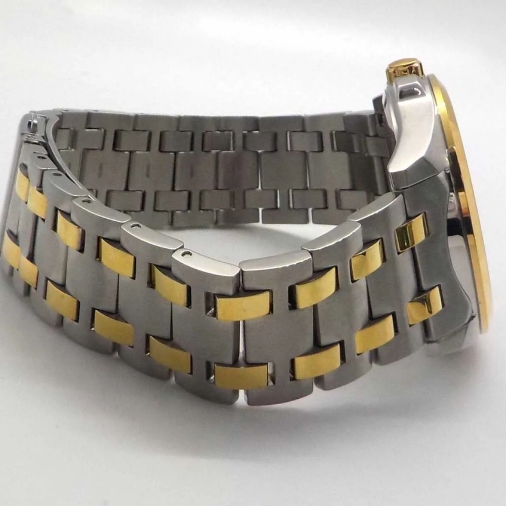 **SOLD/OTHER PLATFORM** Citizen Eco-Drive Men's Corso Two-Tone Stainless Steel - Picture 6 of 9